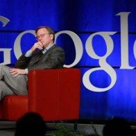 Chủ tịch Google giúp người dùng iPhone đổi sang Android