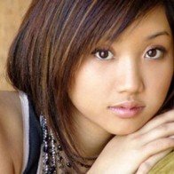 Hành trình thành sao nổi tiếng Hollywood của cô gái gốc Việt