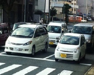 Xe ’siêu nhỏ’ tràn ngập đường phố Nhật Bản