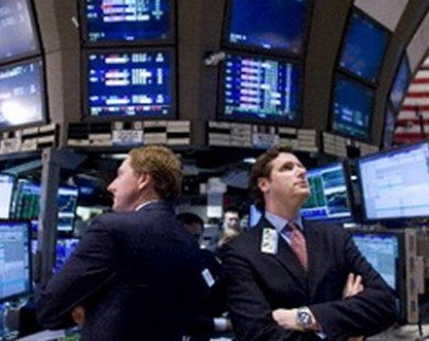 Thị trường chứng khoán thế giới biến động trái chiều