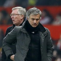 Tin chiều 29/11: Mourinho vượt mặt Sir Alex, Real sẽ bán Ramos