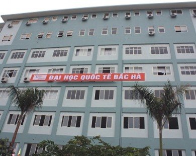 Hà Nội kiến nghị đóng cửa 2 trường ĐH