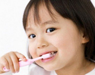 Đánh răng giúp giảm nguy cơ mắc bệnh tim