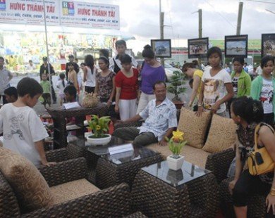 Khai mạc Lễ hội mua sắm chào năm mới 2014 tại An Giang