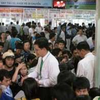 Xăng dầu tăng, giá cước vận tải rục rịch điều chỉnh trước Tết