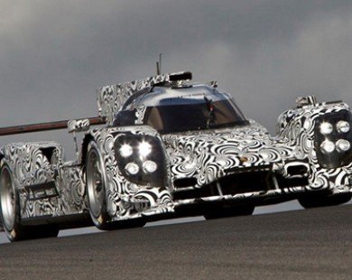 Mẫu Porsche tham gia giải Le Mans dùng động cơ hybrid