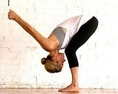 Học Yoga: Bài tập chào buổi sáng
