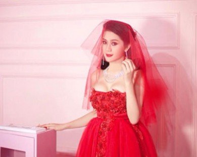Diện váy cưới khoe vòng một, Lâm Chi Khanh sẽ lấy chồng năm tới?