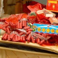 Lào Cai: Bắt và tiêu hủy nhiều pháo nổ nhập lậu