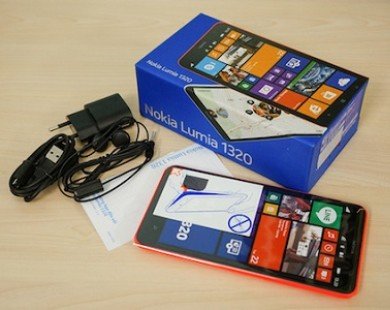 Lumia 1320 chính thức bán ở Việt Nam từ ngày 3/1/2014