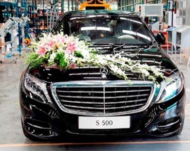 Mercedes xuất xưởng chiếc S-Class lắp ráp ở VN