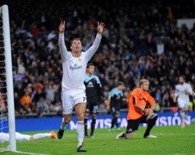 Cristiano Ronaldo và Kaka cùng đạt cột mốc ấn tượng
