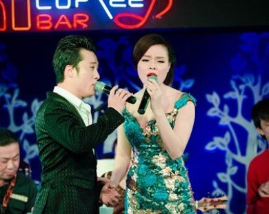 Quang Hào góp giọng cùng Thụy Miên trong minishow