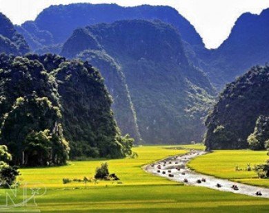 Báo Italy ca ngợi vẻ đẹp của đất nước Việt Nam