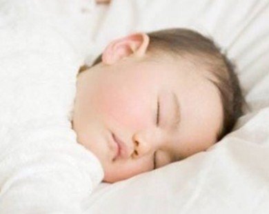 Những quan niệm sai lầm về giấc ngủ của trẻ