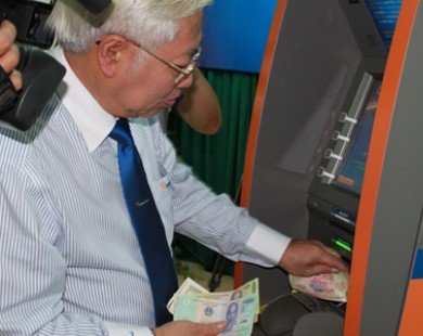 Ngân hàng Đông Á ra mắt mạng lưới ATM thế hệ mới