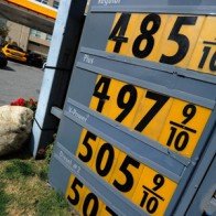 Lạc quan về kinh tế, giá dầu tại thị trường Mỹ đi lên