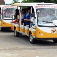Khai thác thử nghiệm xe ôtô điện chạy trong cảng Nội Bài
