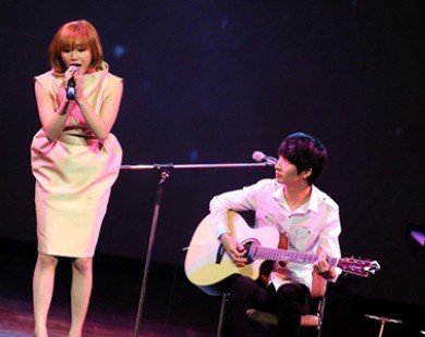 Văn Mai Hương biểu diễn cùng thần đồng guitar Hàn Quốc
