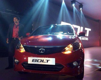 Tata giới thiệu mẫu Bolt hatchback và Zest sedan