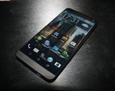 HTC M8 lộ ảnh thực tế với viền siêu mỏng