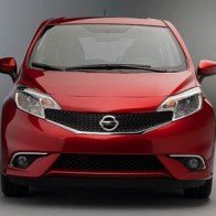 Lộ diện Nissan Versa Note SR 2015
