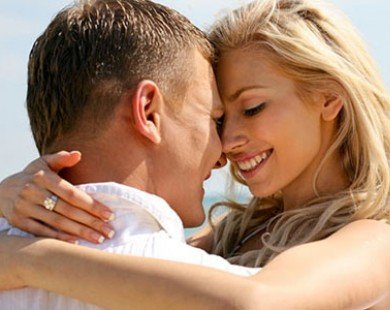 8 điều các cặp đôi hạnh phúc không bao giờ làm