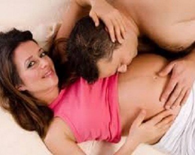 Mẹ bầu lên đỉnh có nguy cơ sảy thai?