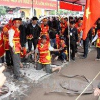 Hơn 40 vạn khách hành hương đến Côn Sơn-Kiếp Bạc