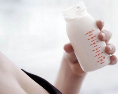 Cách vắt và bảo quản sữa mẹ chuẩn