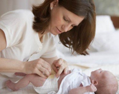Những sai lầm khi chăm sóc rốn cho trẻ mới sinh