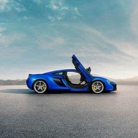 Lộ diện siêu xe McLaren 650S