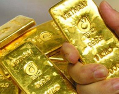 Sáng sớm, vàng tiếp tục giảm hơn 200 ngàn đồng/lượng