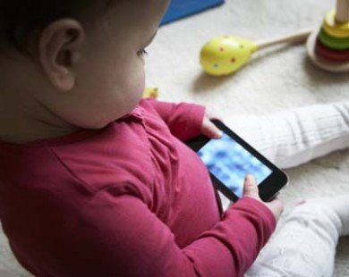 Thực hư việc sóng Wi-Fi có hại cho trẻ sơ sinh?