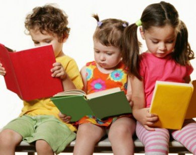 Bí quyết chọn sách hay cho con 0-5 tuổi