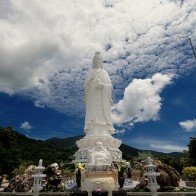 Thăm ngôi chùa lớn nhất Đà Nẵng ở đỉnh Sơn Trà