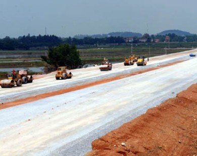 Cao tốc Hà Nội-Hải Phòng thông xe toàn tuyến vào cuối 2015