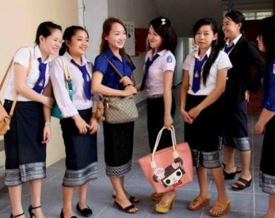 Ngày càng nhiều sinh viên Lào du học tại Việt Nam
