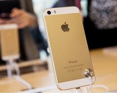 Giá iPhone 5S chính hãng hạ cả triệu đồng vì ế ẩm