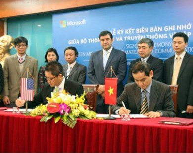 Microsoft ký biên bản hợp tác toàn diện với Việt Nam
