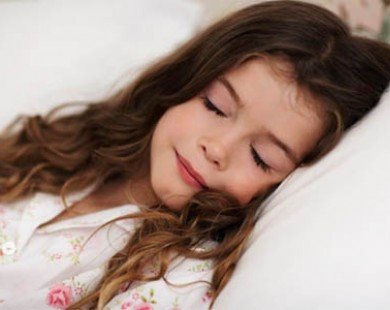 3 bước đơn giản cho con ngủ riêng
