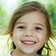 Giúp bé hết sún răng