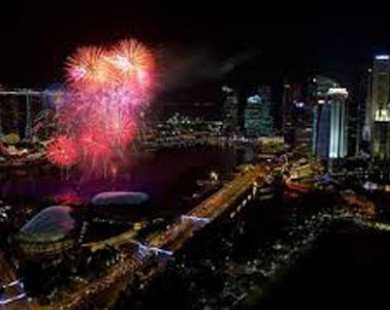 Vịnh Marina của Singapore rực rỡ trong lễ hội ánh sáng