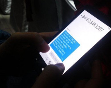 MobiFone, VinaPhone lên tiếng về vụ “móc túi” thuê bao