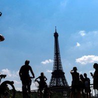 Thủ đô Paris vẫn là địa điểm du lịch hàng đầu thế giới