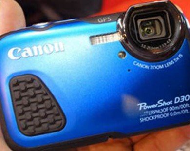 Máy ảnh Canon chụp ở độ sâu 25m nước không cần bảo vệ