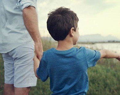 Làm bố và 12 điều cần biết để dạy con tốt hơn