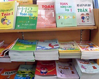Sách giáo khoa Việt Nam bị người ngoại quốc 