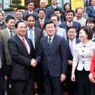 "Dệt may cần nâng kim ngạch xuất khẩu lên 25 tỷ USD"