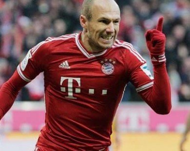 Robben cảnh báo Bayern trước cuộc so tài cùng M.U